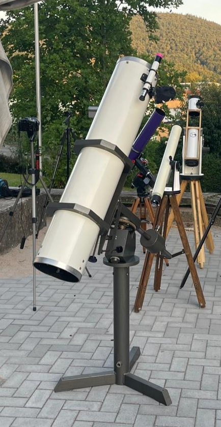 200/1200 Newton